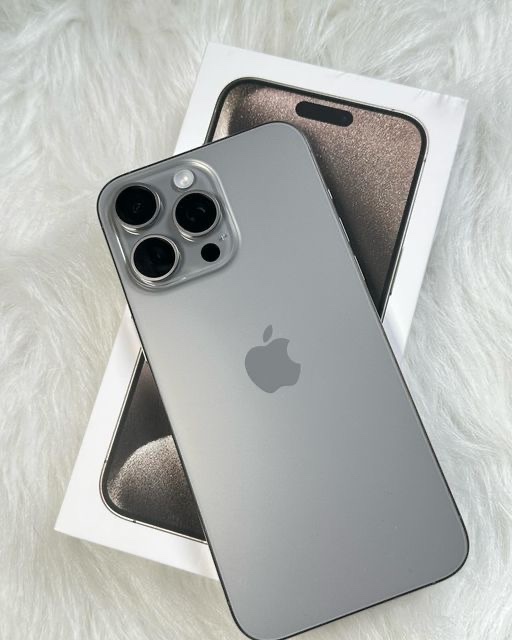 Iphone 15 pro Max | 64000 MZN | FRELIMO, Sommerschield, Maputo | MzDeal