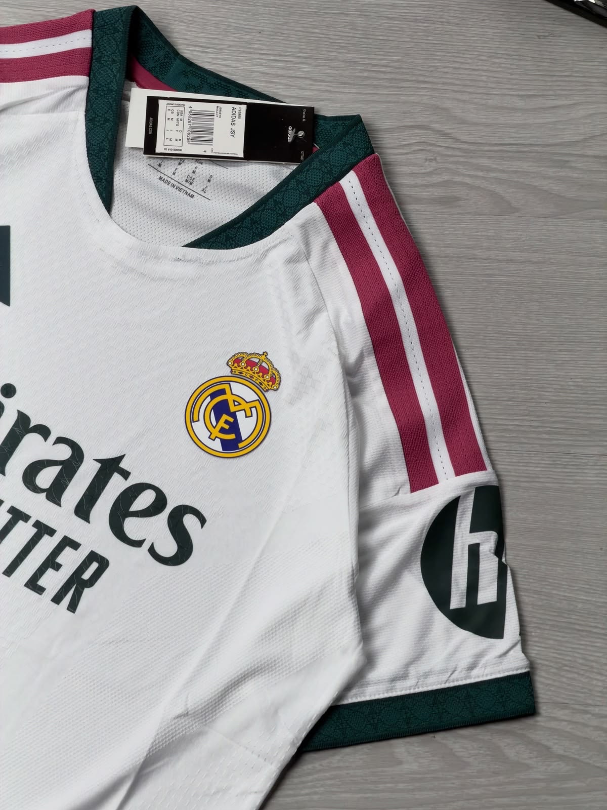 Camisa do Real madrid | 2100 MZN | FRELIMO, Sommerschield, Maputo | MzDeal