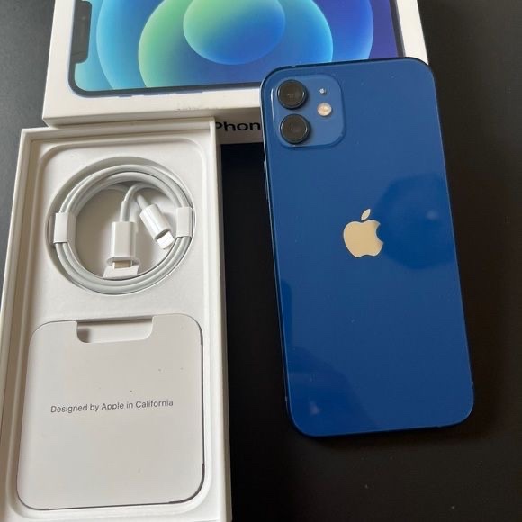 iPhone 12 Normal | 23000 MZN | FRELIMO, Sommerschield, Maputo | MzDeal