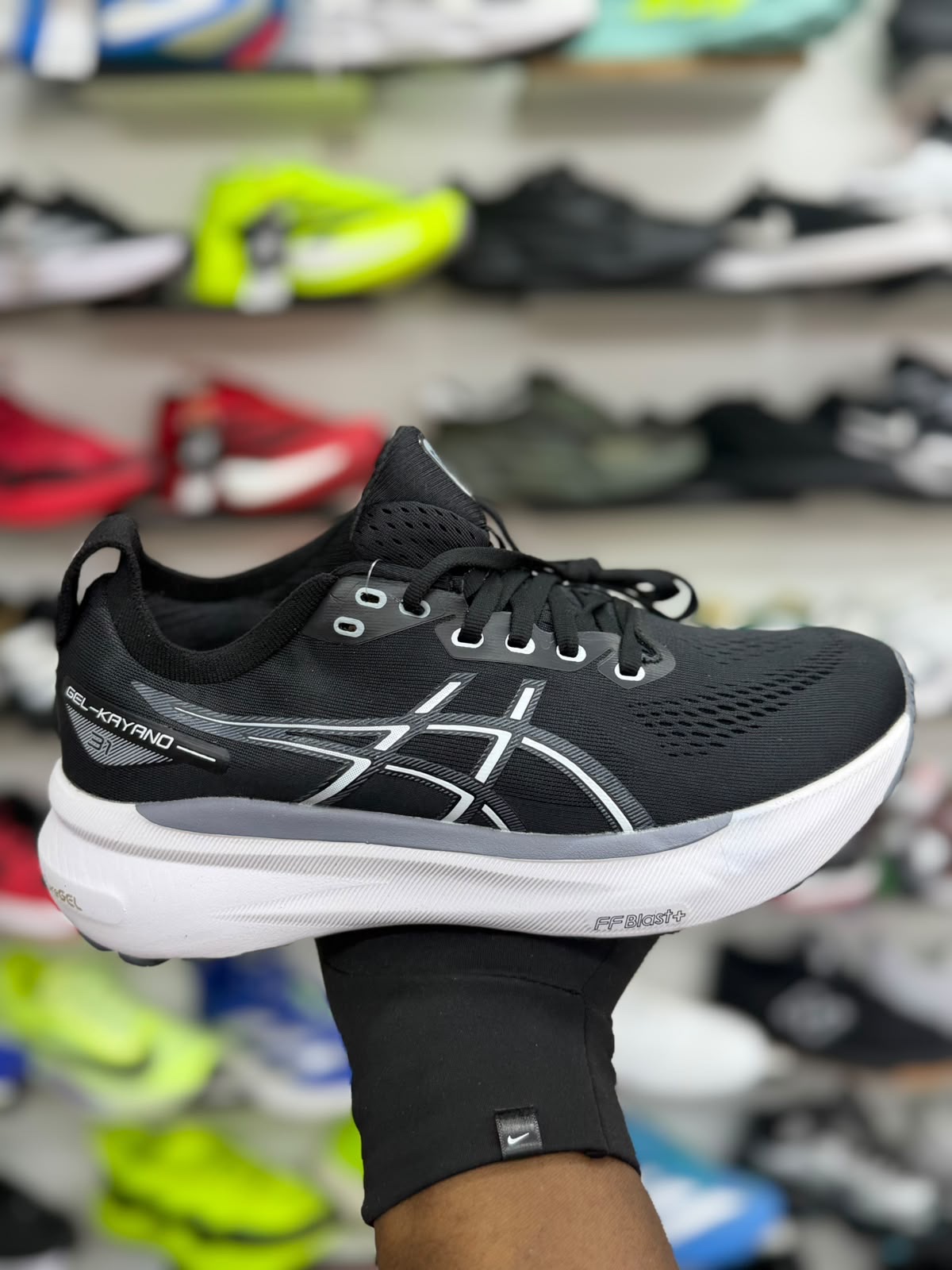 Sapatos Originais | 1500 MZN | FRELIMO, Sommerschield, Maputo | MzDeal