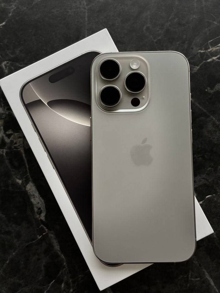Iphone 15 pro Max | 71000 MZN | FRELIMO, Sommerschield, Maputo | MzDeal