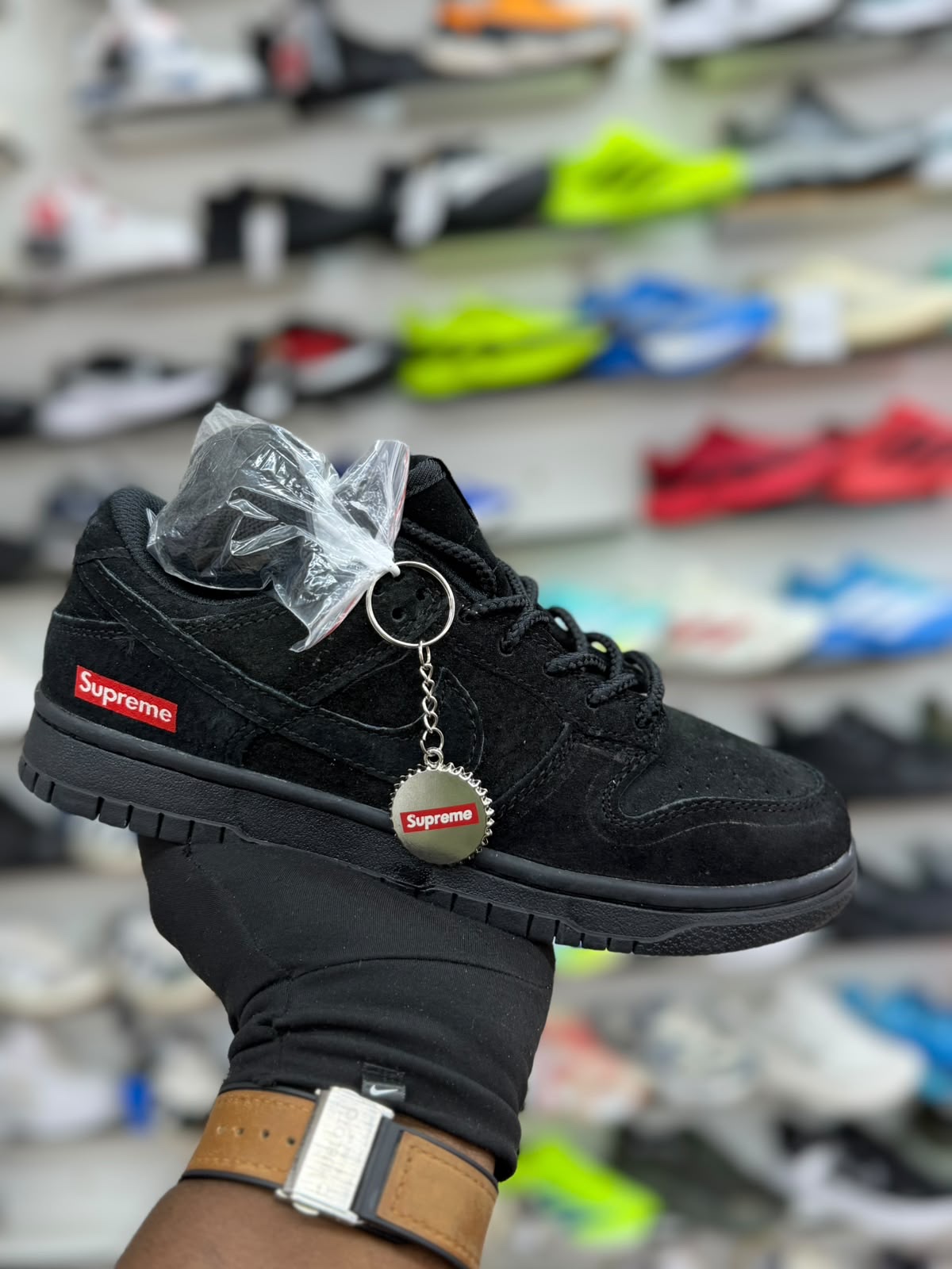 Nike supreme | 1600 MZN | FRELIMO, Sommerschield, Maputo | MzDeal