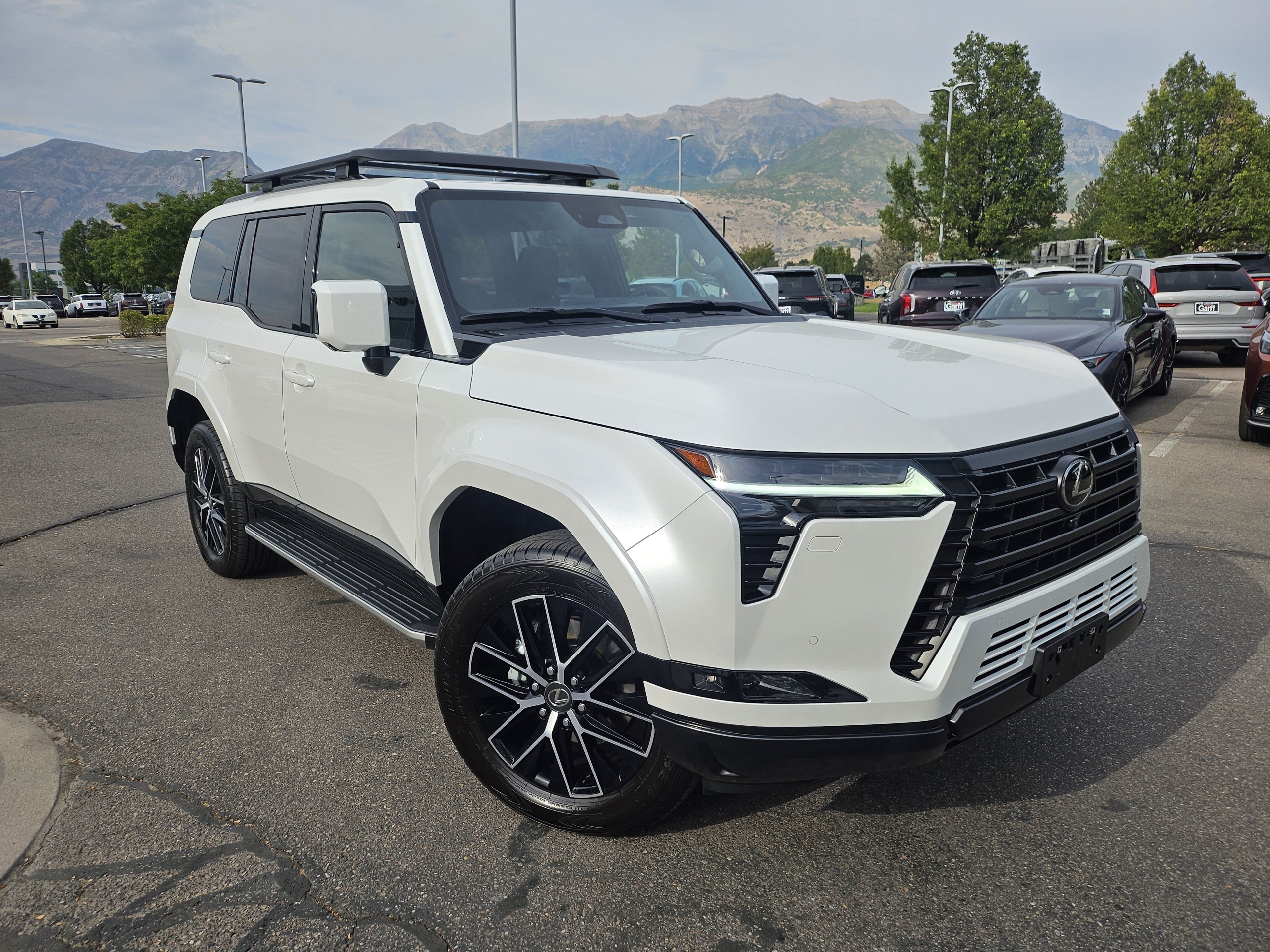 2026 Lexus GX 550 Premium+ VIN: JTJTBCDX6T5089710 STOCK: T5089710W | 96000 USD | 24 de Julho, Polana Cimento A, Maputo | MzDeal