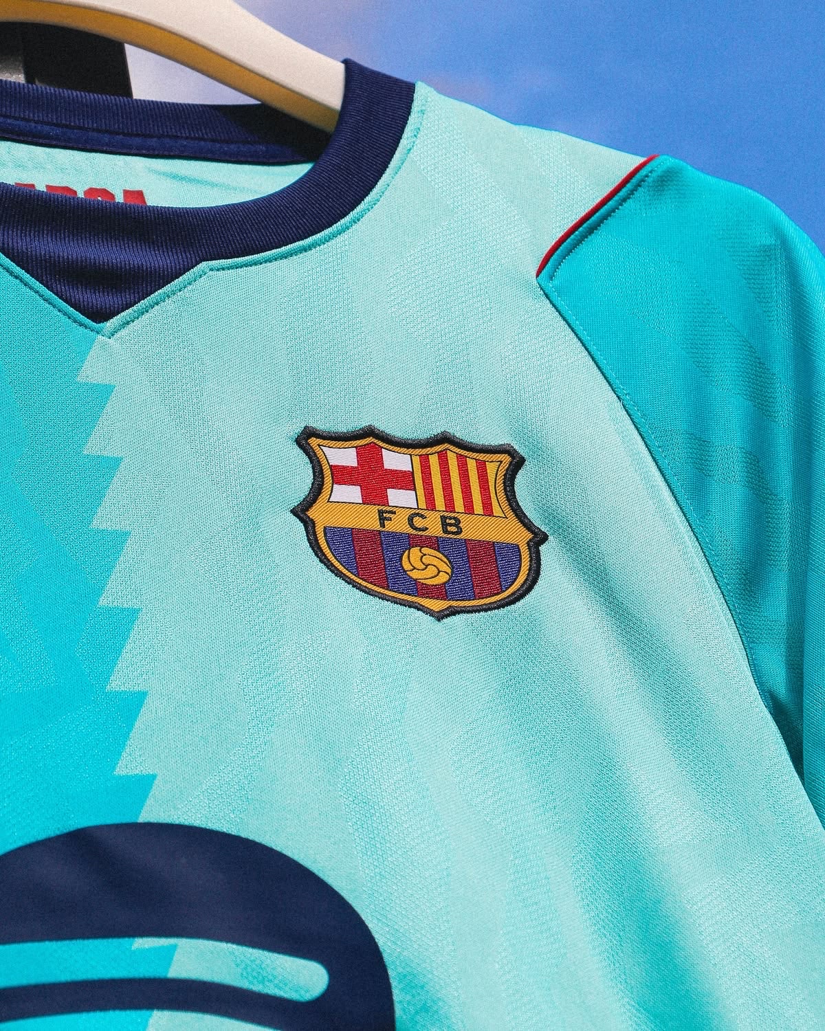 Camisa do Barcelona | 2000 MZN | Sommerschield, Maputo | MzDeal