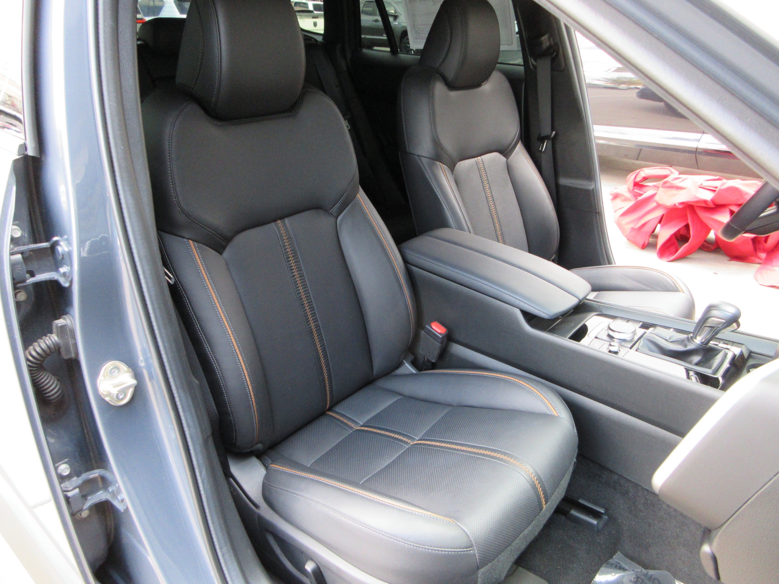 2025 Mazda CX-50 2.5 Turbo Premium Package VIN: 7MMVABDY3SN307554 STOCK: SN307554T | 4800000 MZN | Costa do Sol, Maputo | MzDeal