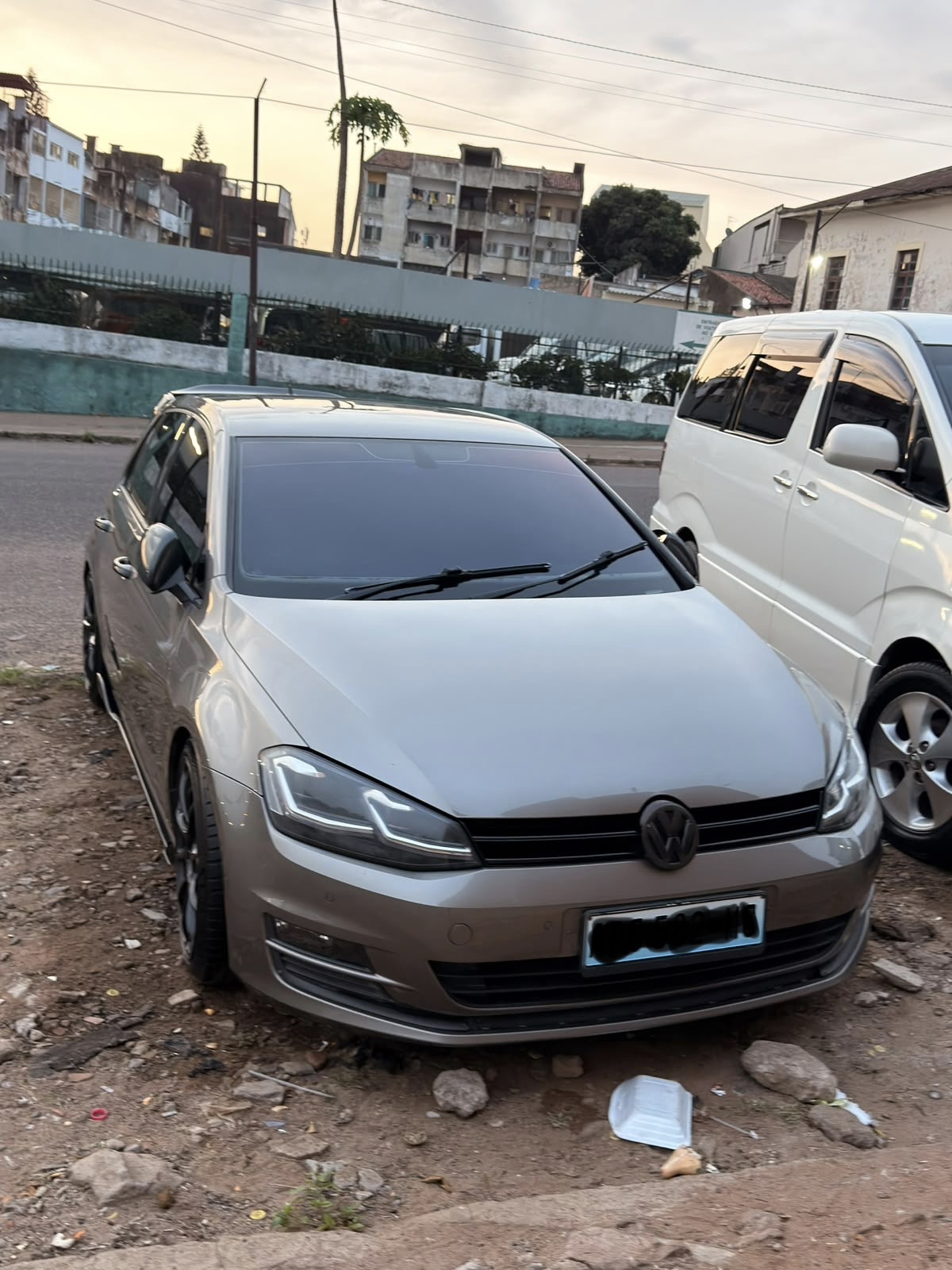 GOLF 7 TSI RECEM IMPORTADO | 600000 MZN | FRELIMO, Sommerschield, Maputo | MzDeal