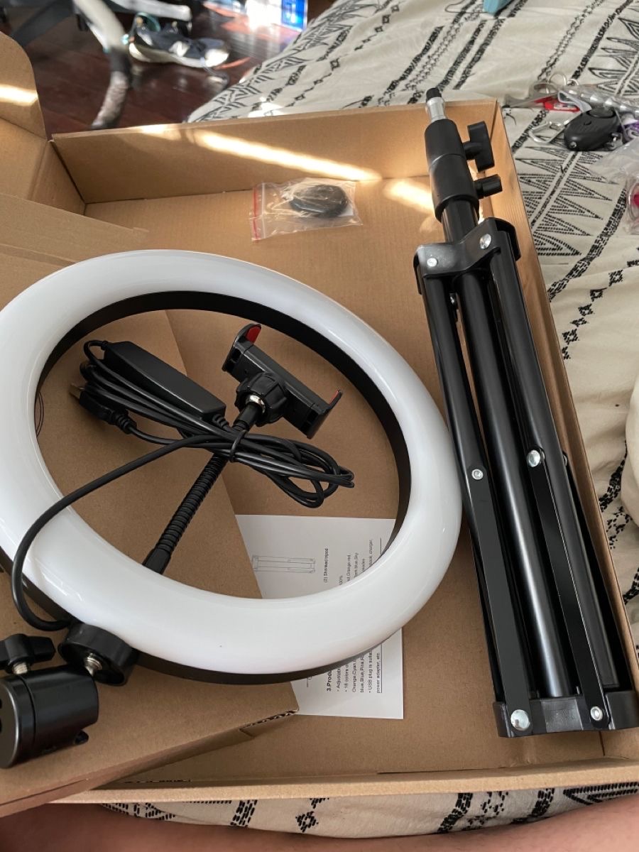 Ringlight 10p | 3500 MZN | FRELIMO, Sommerschield, Maputo | MzDeal