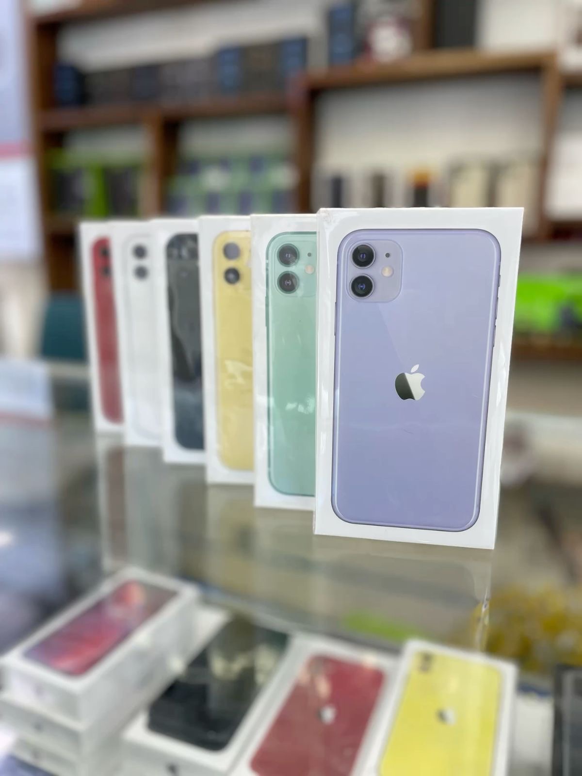 iPhone 11 64GB — Original | Selado | 18000 MZN | FRELIMO, Sommerschield, Maputo | MzDeal