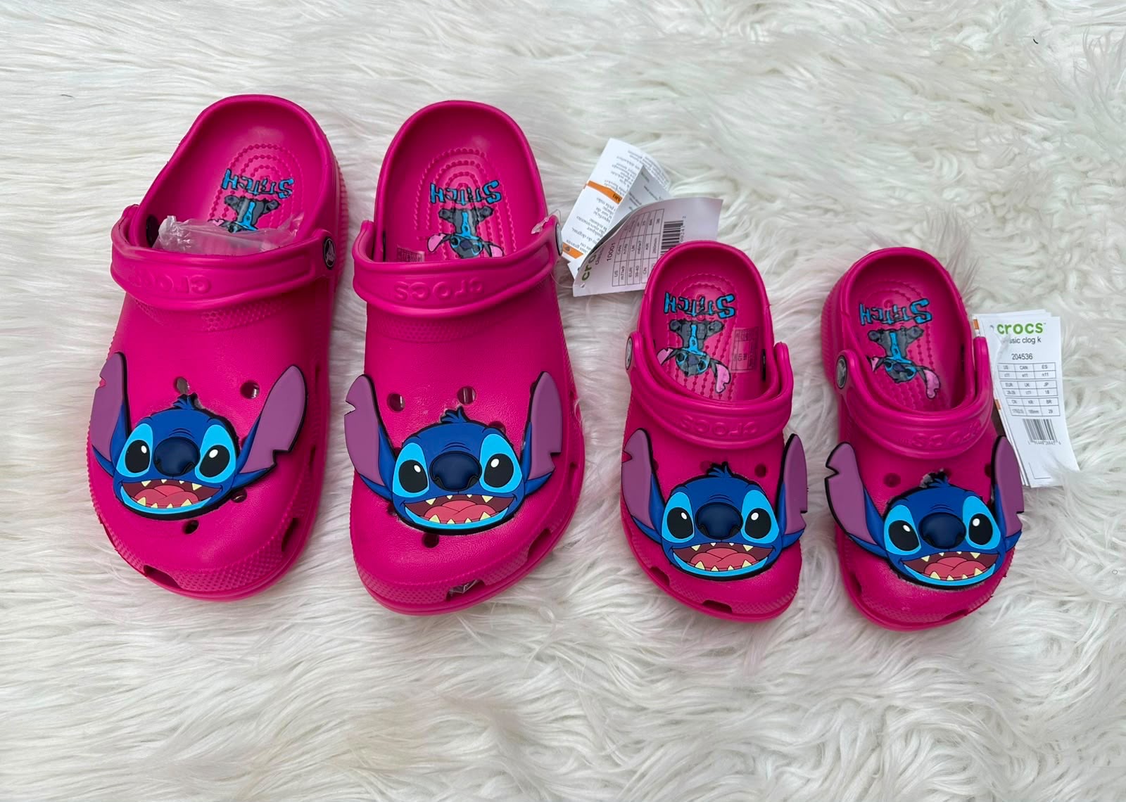 Crocs Stich | 2800 MZN | FRELIMO, Sommerschield, Maputo | MzDeal