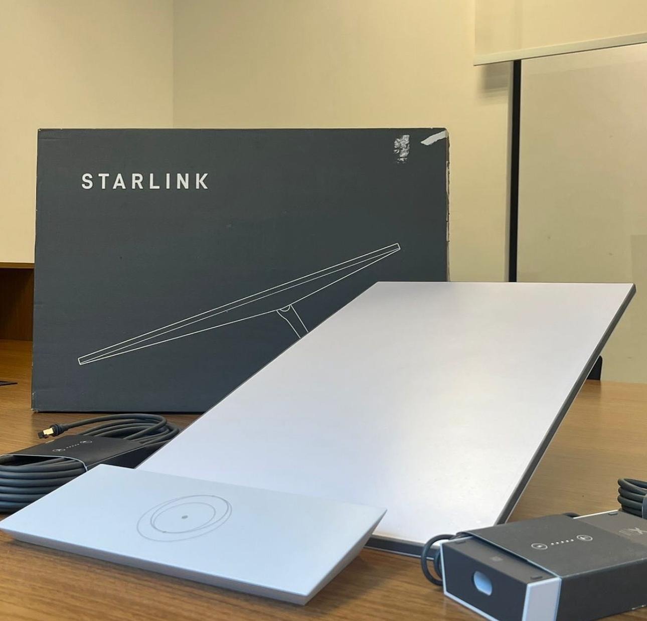 Starlink Standard V4 (Gen 3) – Kit Completo de Internet por Satélite com Wi-Fi 6 | 27000 MZN | FRELIMO, Sommerschield, Maputo | MzDeal