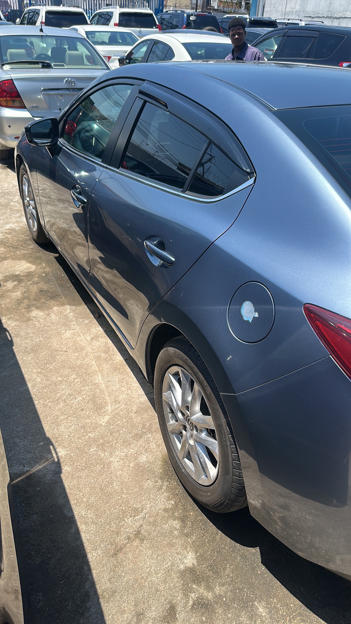 Mazda 3 Sedan Skyactiv — Azul Metálico com Sunroof  🔥 DESIGN DESPORTIVO, ELEGÂNCIA E CONFORTO! | 680000 MZN | FRELIMO, Sommerschield, Maputo | MzDeal