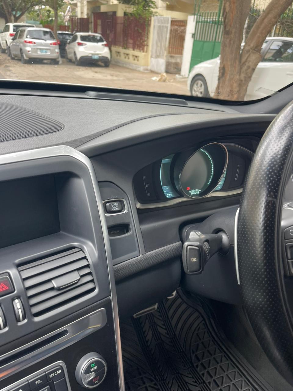 Vendo volvo | 410000 MZN | Maputo, Maputo | MzDeal