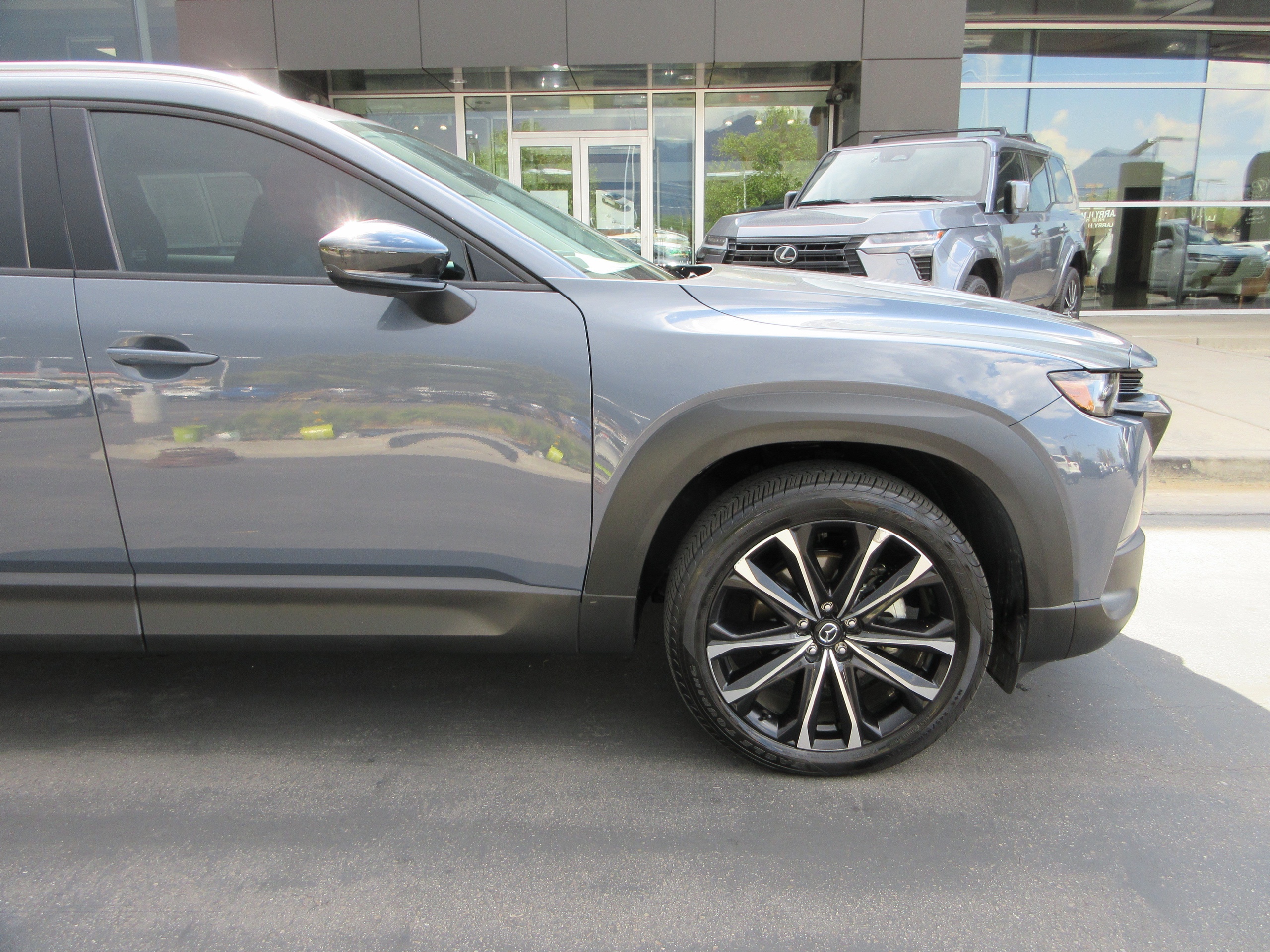 2025 Mazda CX-50 2.5 Turbo Premium Package VIN: 7MMVABDY3SN307554 STOCK: SN307554T | 4800000 MZN | Costa do Sol, Maputo | MzDeal