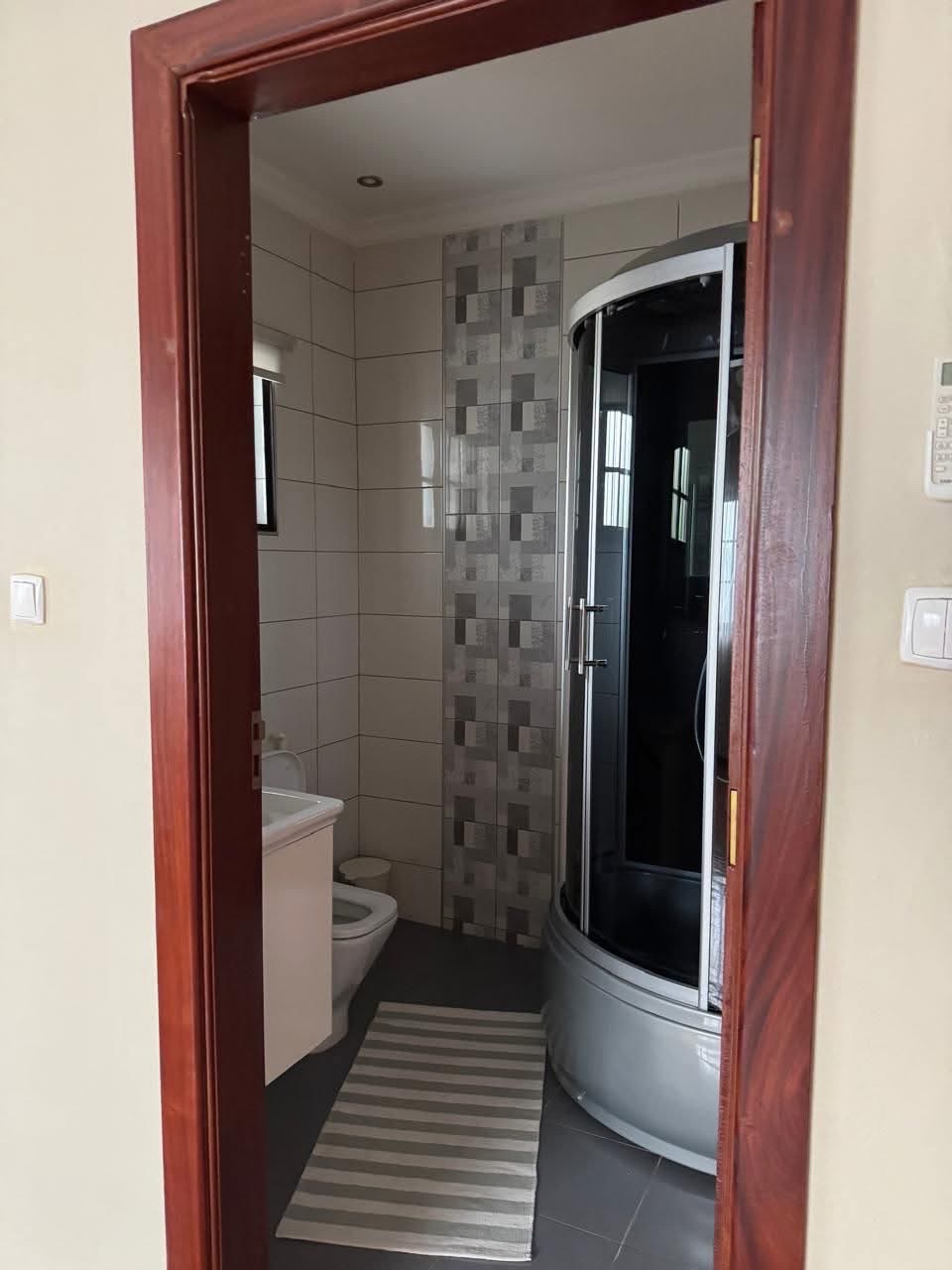Moradia super bem localizada, a beira da Estrada principal | 60000 MZN | Bairro Belo Horizonte, Maputo | MzDeal
