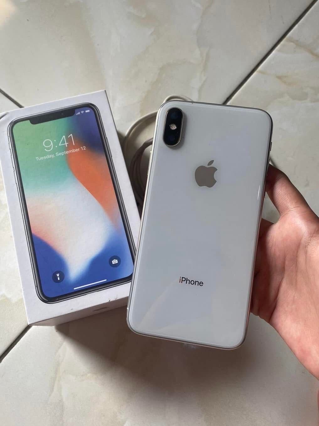 IPhone X.. | 12000 MZN | FRELIMO, Sommerschield, Maputo | MzDeal