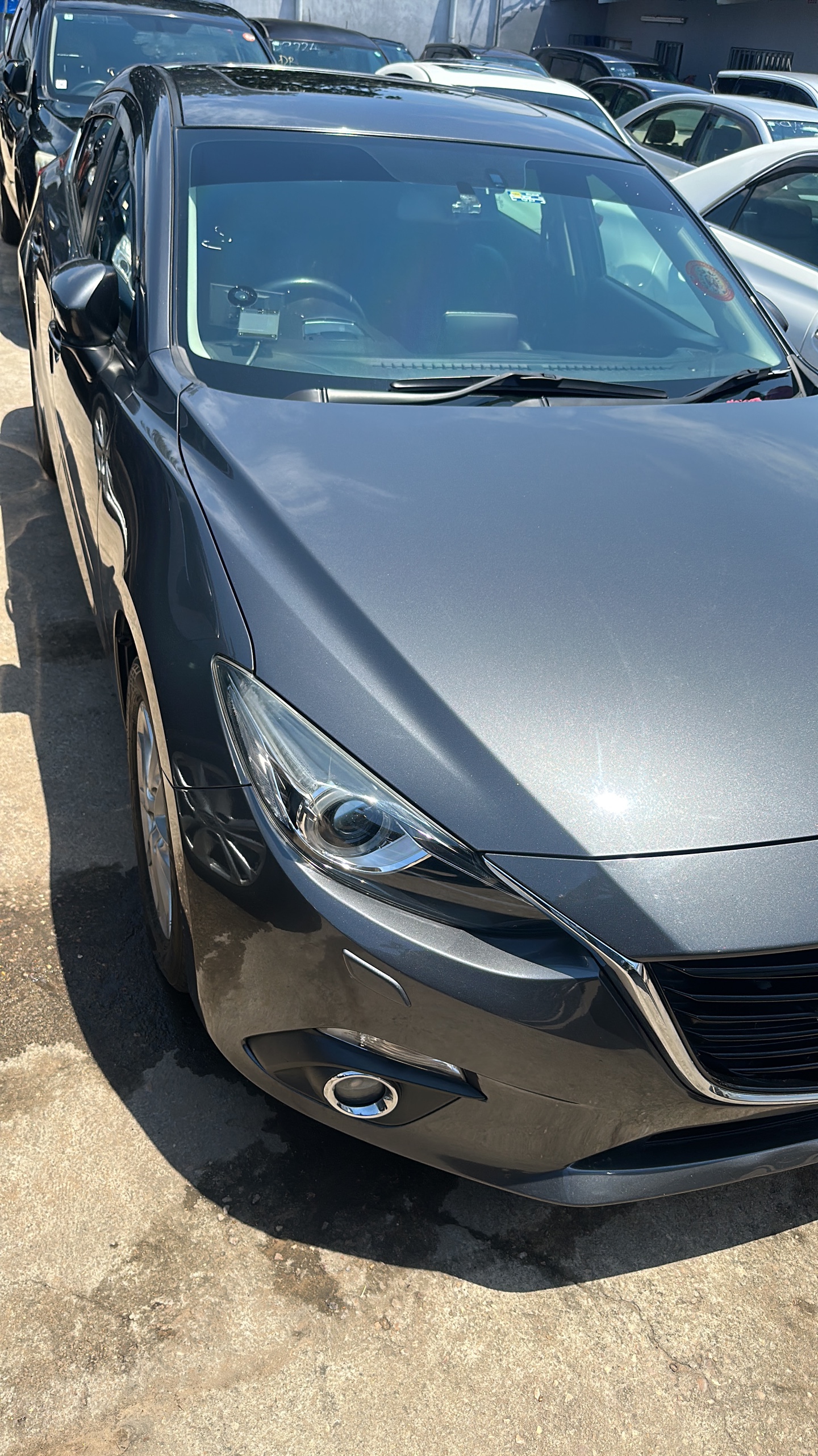 Mazda 3 Sedan 1.5 Skyactiv-G | Gasolina | Sunroof | 690000 MZN | FRELIMO, Sommerschield, Maputo | MzDeal