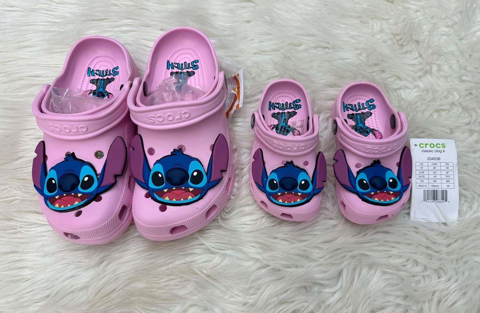 Crocs Stich | 2800 MZN | FRELIMO, Sommerschield, Maputo | MzDeal