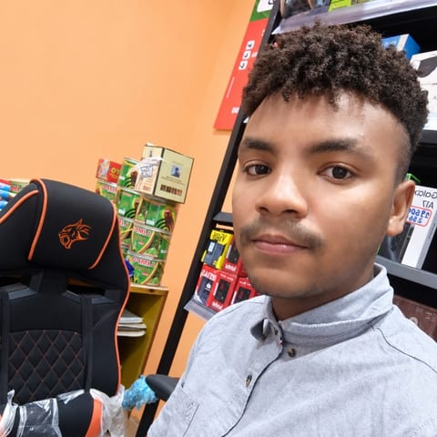 Ismael  profile image